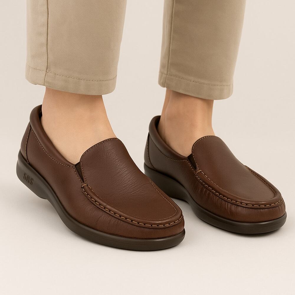 SAS Simplify Women's 8M Brown Leather Tripad Comfort Loafers Made USA
